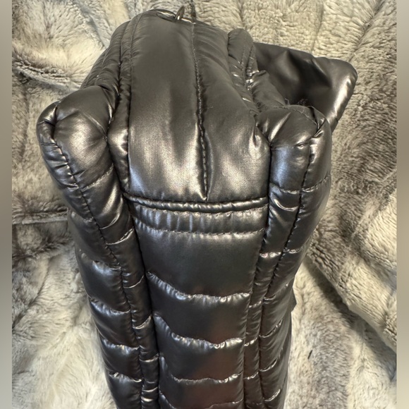 Think Royln - Puffer Gunmetal Shoulder Bag - EUC - Picture 3 of 11